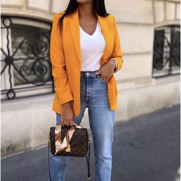 Zara NWT orange straight cut blazer
$89
Size: S - Picture 3 of 14